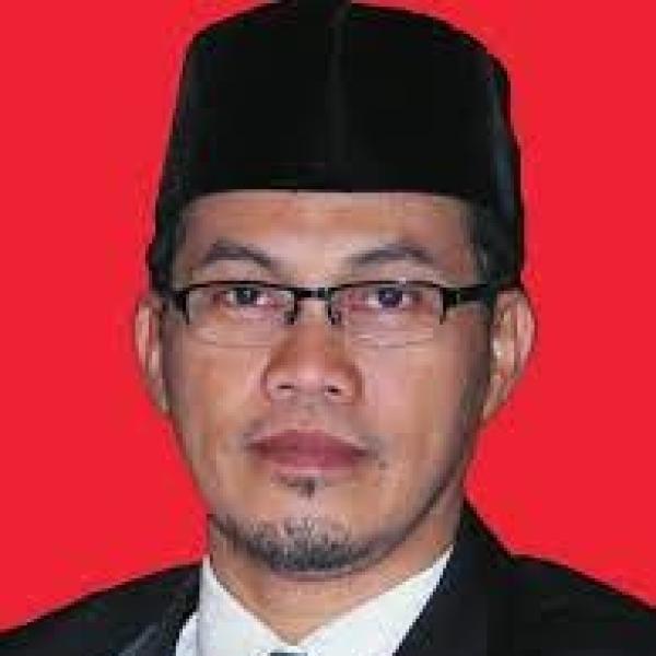 Prof. Dr. H. Makrum, M.Ag.